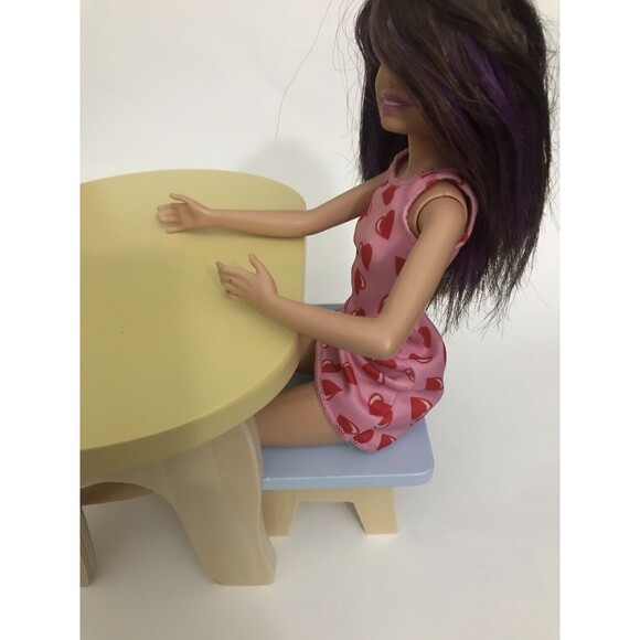Wooden Table and Chair  For Dolls - Picture 2 of 16